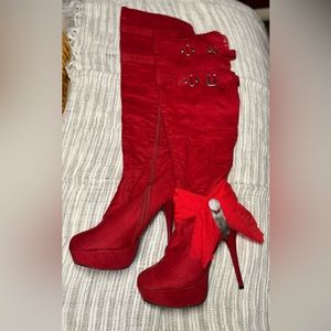 Red Hot!!! Minx me Angelina boots that are a show stopper.